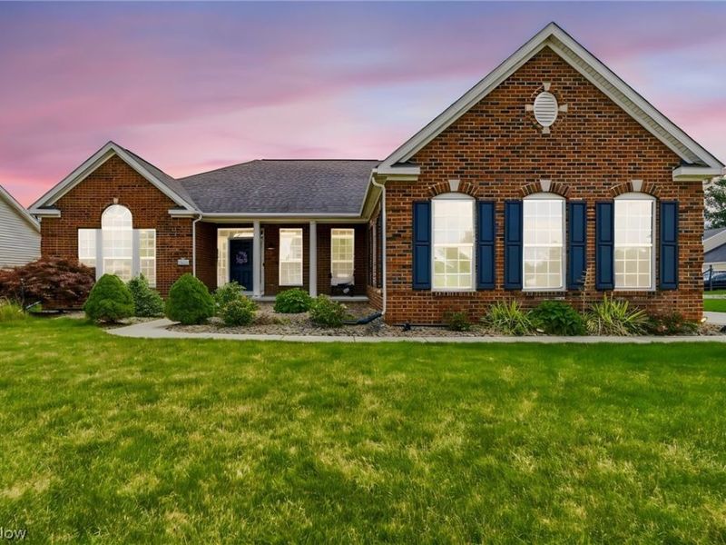 7347 Warblers Lane, North Ridgeville, OH 44039 Photo 2