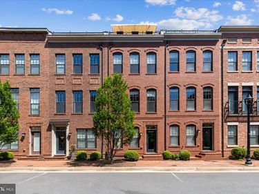 254 BLUEMONT BRANCH TERRACE SE , LEESBURG, VA 20175