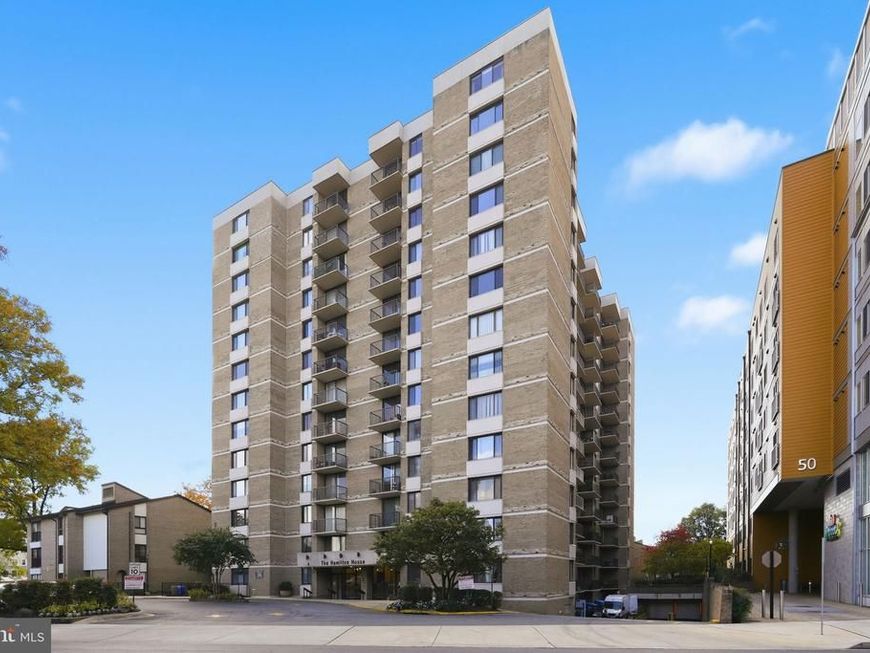 4 Monroe Street, Unit 4-1306, Rockville, MD 20850 Main Photo