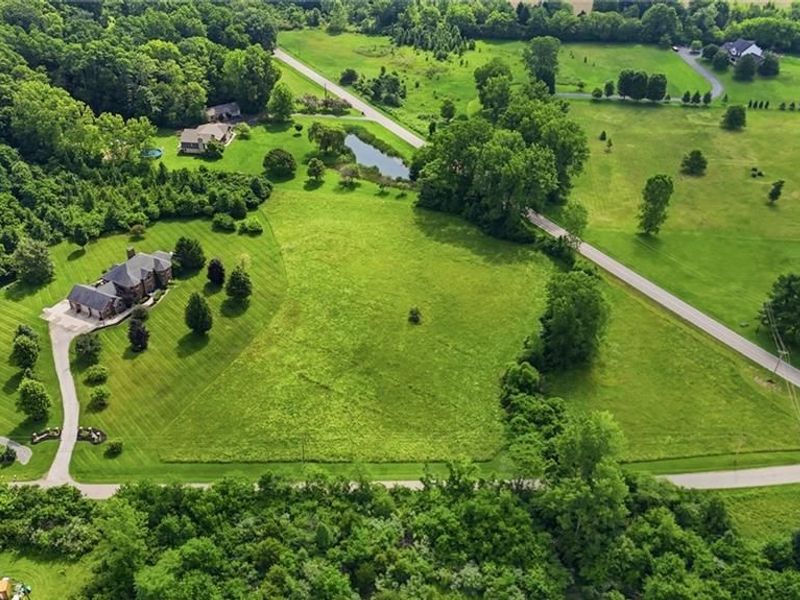 7875 Staley Road, Bethel Township, OH 45344 Photo 6