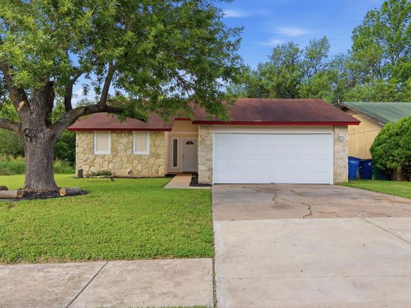 7111 Astro View DR, Austin, TX 78724