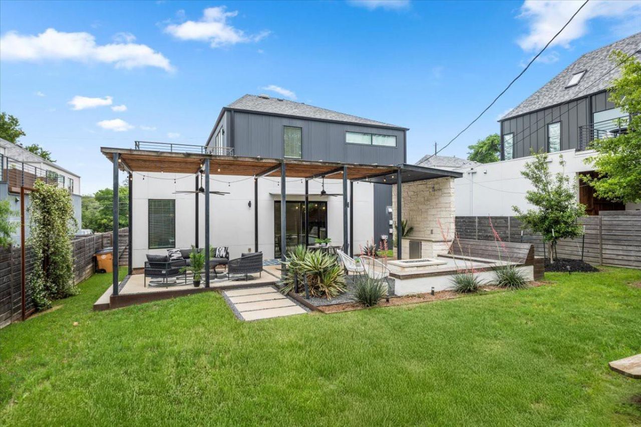301 Woodward St, Unit B, Austin, TX 78704 Main Photo