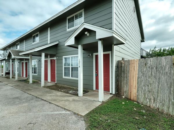 107 Castleberry CT, Unit C, Bertram, TX 78605