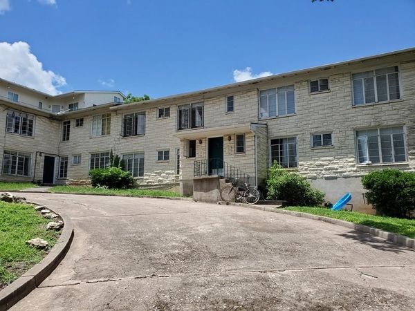 3202 Grooms ST, Unit F, Austin, TX 78705