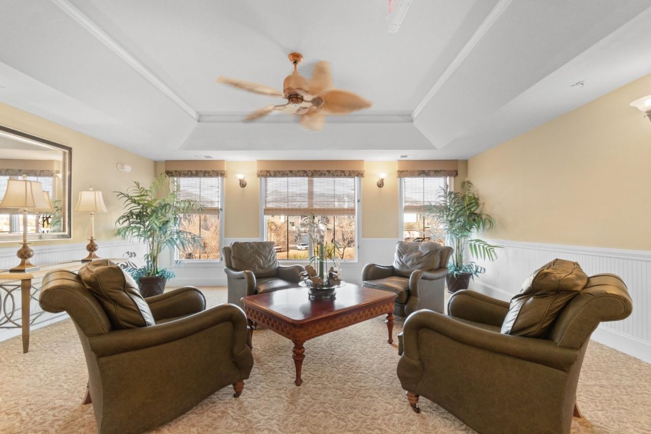 2180 Waterview Dr.  Photo 12