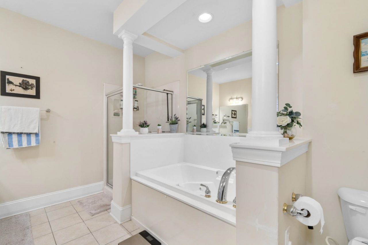 2180 Waterview Dr.  Photo 17