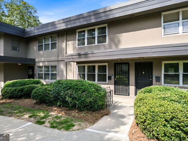 276 Lakemoore Drive, Unit C, Atlanta, GA 30342