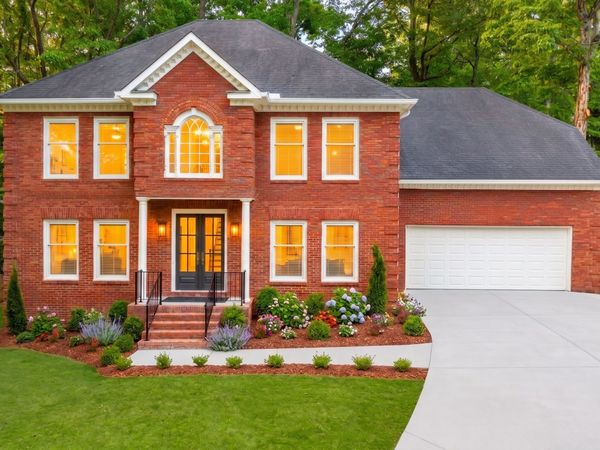 2352 Brittany Lane, Marietta, GA 30062