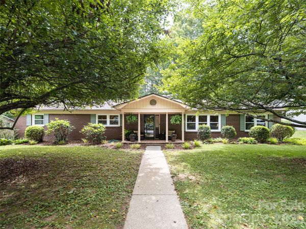 29 Jean Drive , Asheville, NC 28803