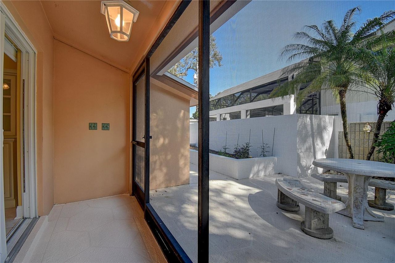 1247 Monticello Boulevard N, Saint Petersburg, FL 33703 Photo