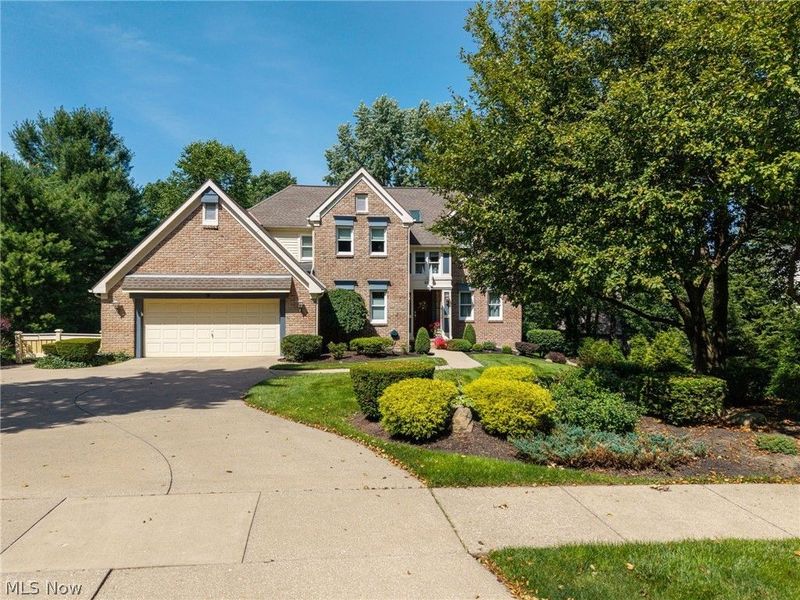 614 Red Rock Drive, Wadsworth, OH 44281 Photo 2