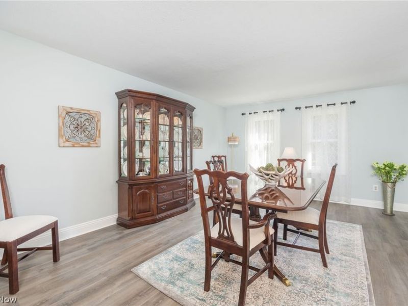614 Red Rock Drive, Wadsworth, OH 44281 Photo 9