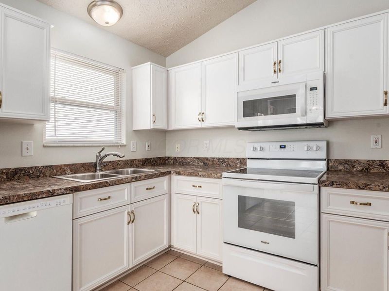 6720 Jennyann Way, Canal Winchester, OH 43110 Photo 11