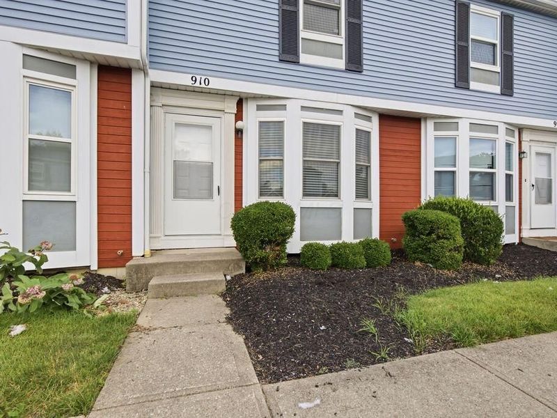 910 Annagladys Drive, Unit G2, Columbus, OH 43085 Photo 2