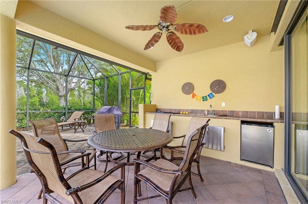975 Tivoli Ct, Naples, FL 34104 Photo