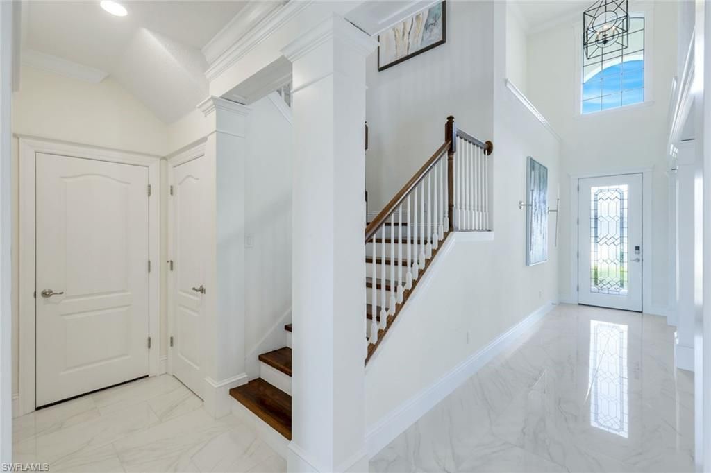 9250 Shadow Oak Ln, Naples, FL 34120 Photo
