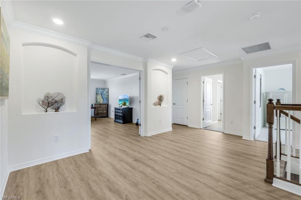 9250 Shadow Oak Ln, Naples, FL 34120 Photo