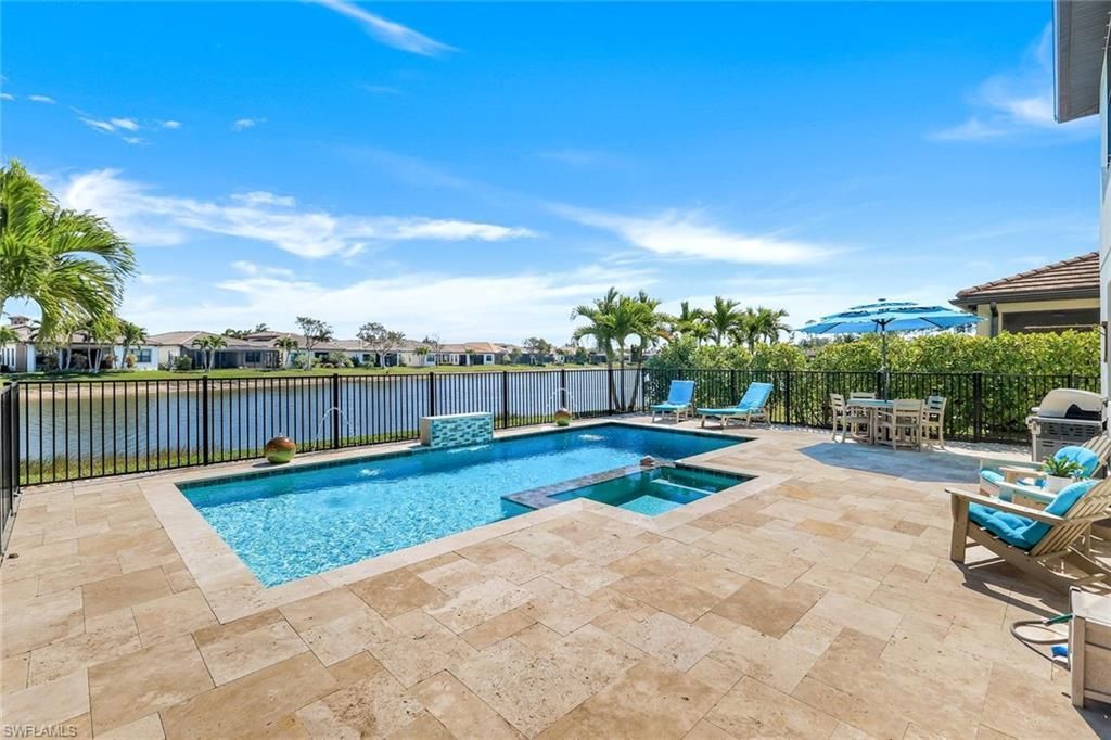 9250 Shadow Oak Ln, Naples, FL 34120 Photo