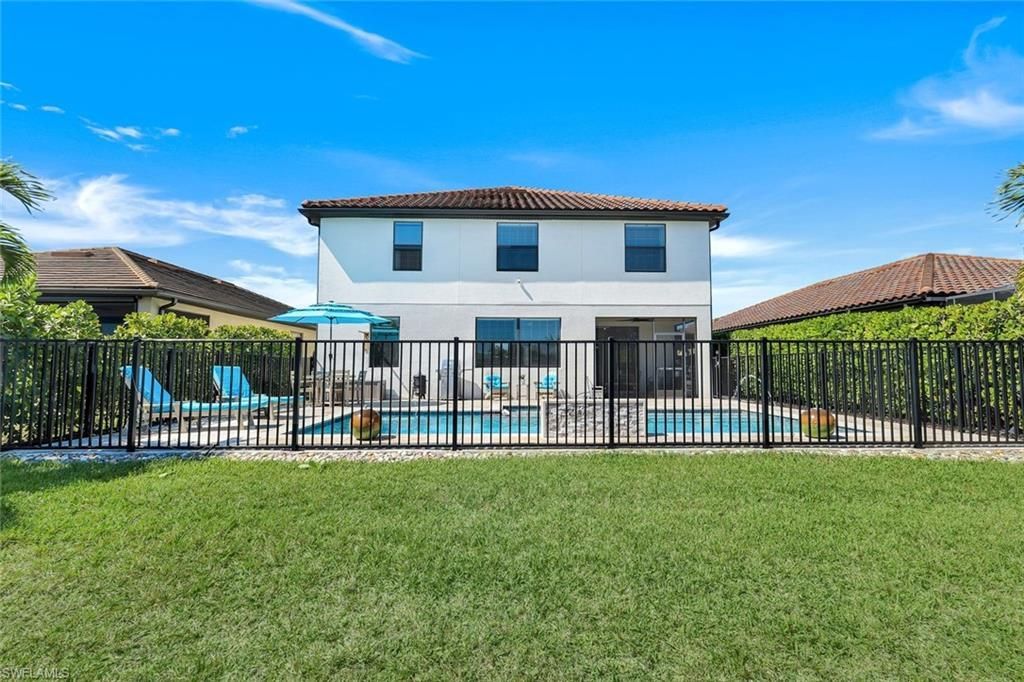 9250 Shadow Oak Ln, Naples, FL 34120 Photo