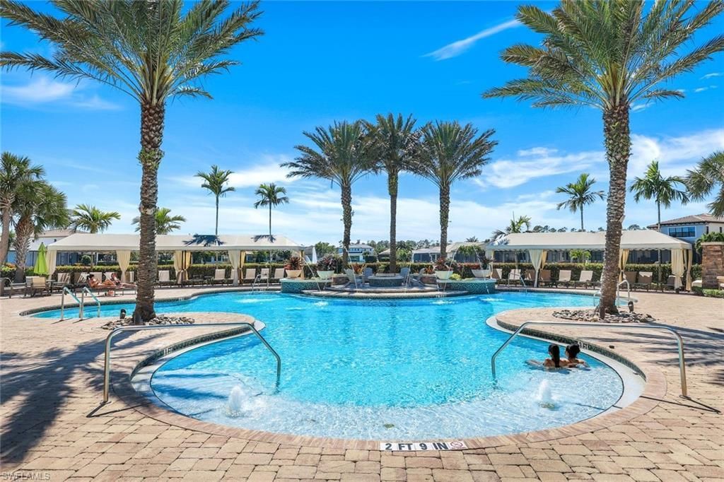 9250 Shadow Oak Ln, Naples, FL 34120 Photo