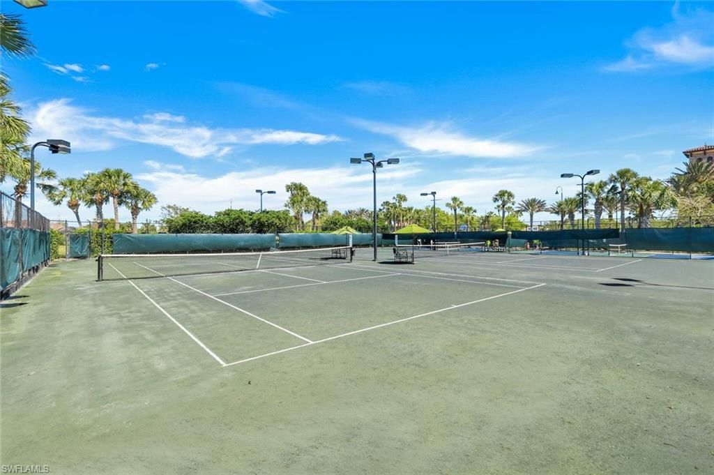 9250 Shadow Oak Ln, Naples, FL 34120 Photo