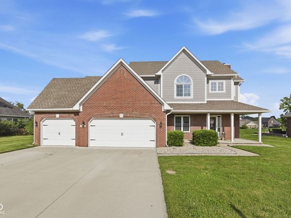 1356 N Westminster Court , Greenfield, IN 46140