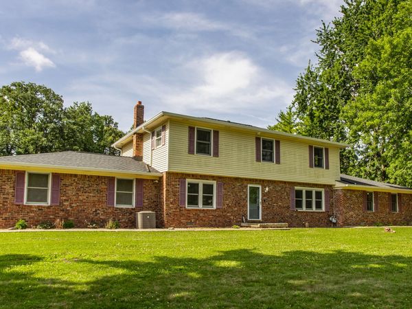 6722 Crown Drive, Brownsburg, IN 46112