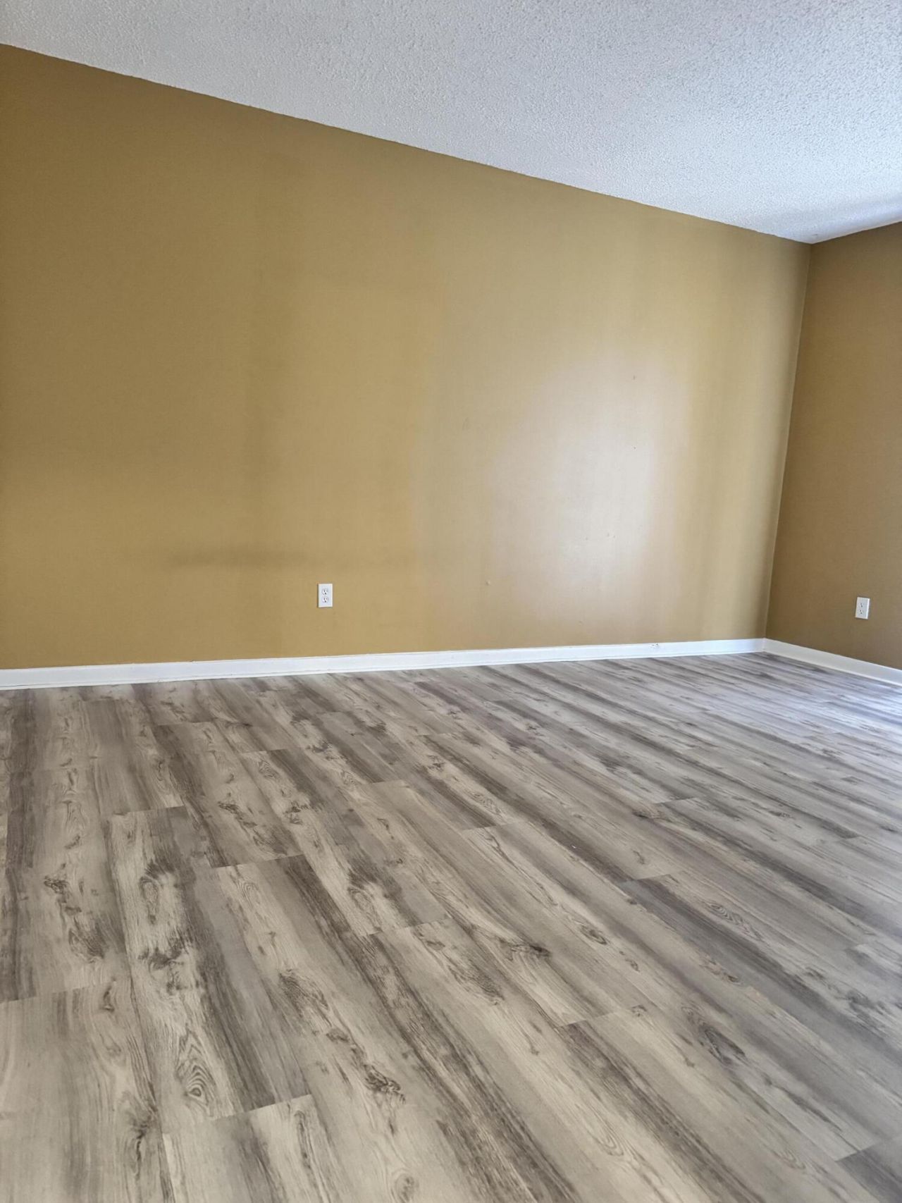 1051 Summit Place Circle, Unit D, West Palm Beach, FL 33415 Photo