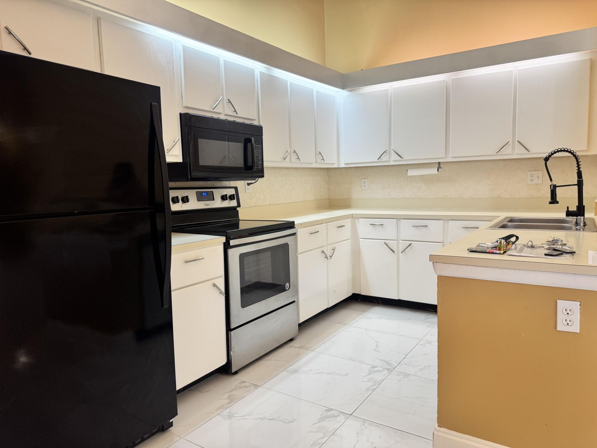 1051 Summit Place Circle, Unit D, West Palm Beach, FL 33415 Photo