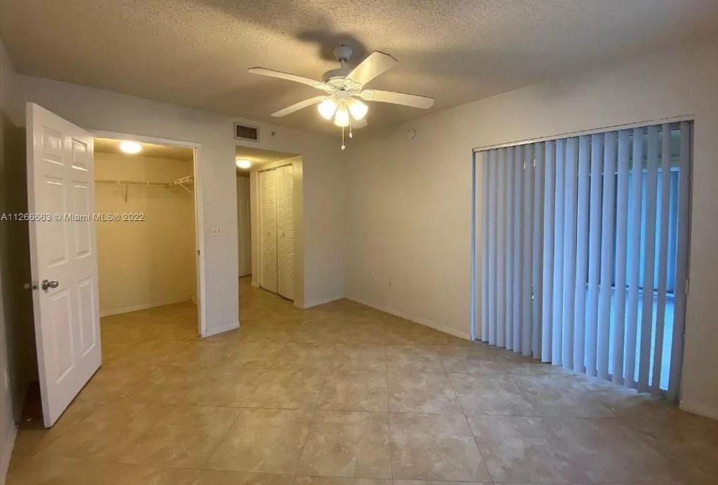 2600 S University Drive, Unit 207, Davie, FL 33328 Photo