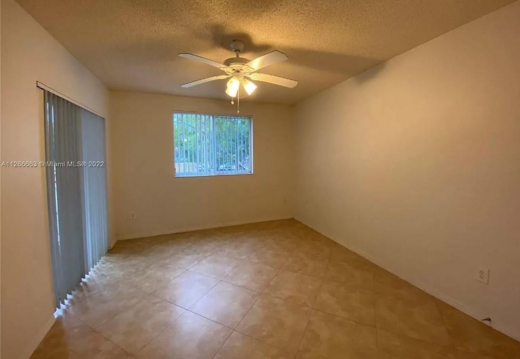 2600 S University Drive, Unit 207, Davie, FL 33328 Photo