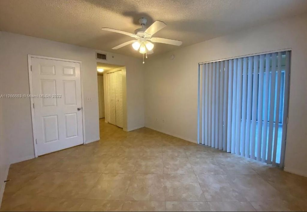 2600 S University Drive, Unit 207, Davie, FL 33328 Photo