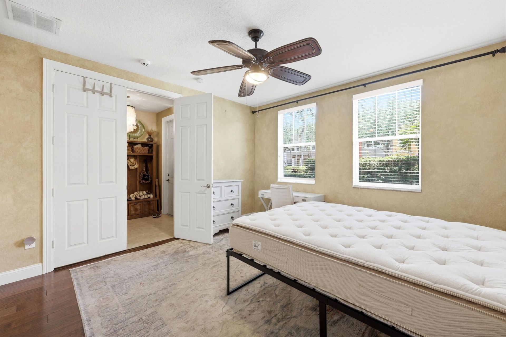 750 Millbrae Court, Unit 1, West Palm Beach, FL 33401 Photo