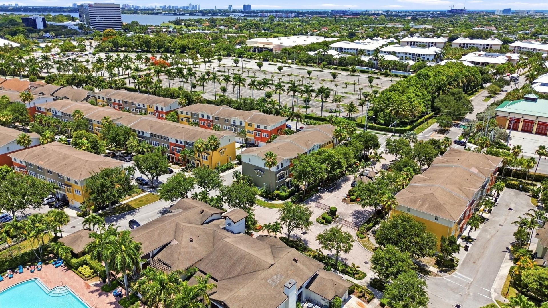750 Millbrae Court, Unit 1, West Palm Beach, FL 33401 Photo