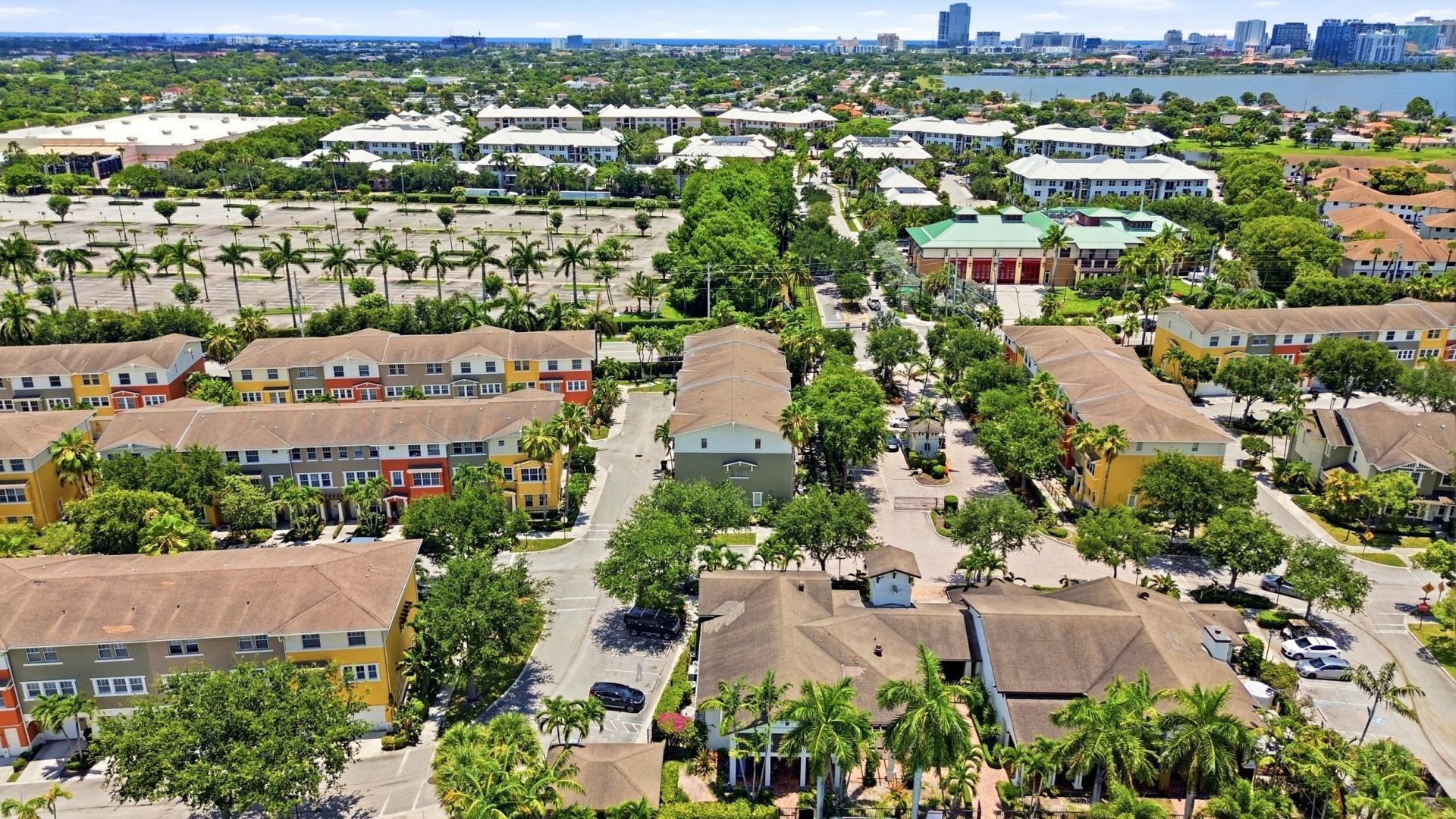 750 Millbrae Court, Unit 1, West Palm Beach, FL 33401 Photo