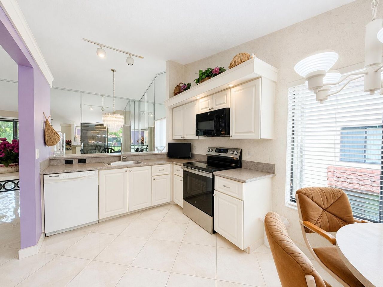 10592 Tropic Palm Avenue, Unit 202, Boynton Beach, FL 33437 Photo