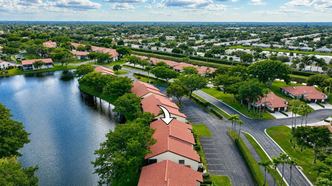 10592 Tropic Palm Avenue, Unit 202, Boynton Beach, FL 33437 Photo