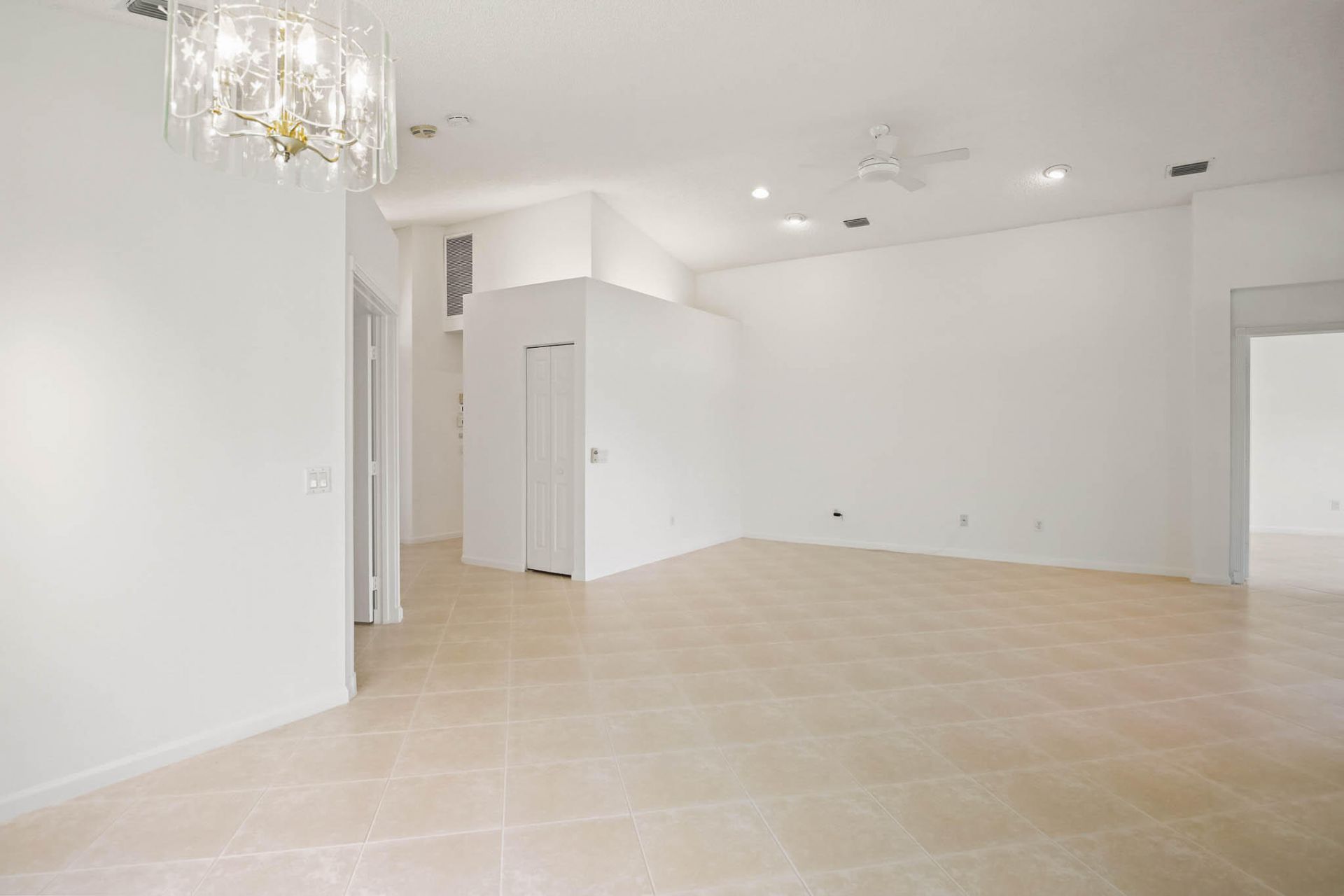 7387 Tonga Court, Boynton Beach, FL 33437 Photo