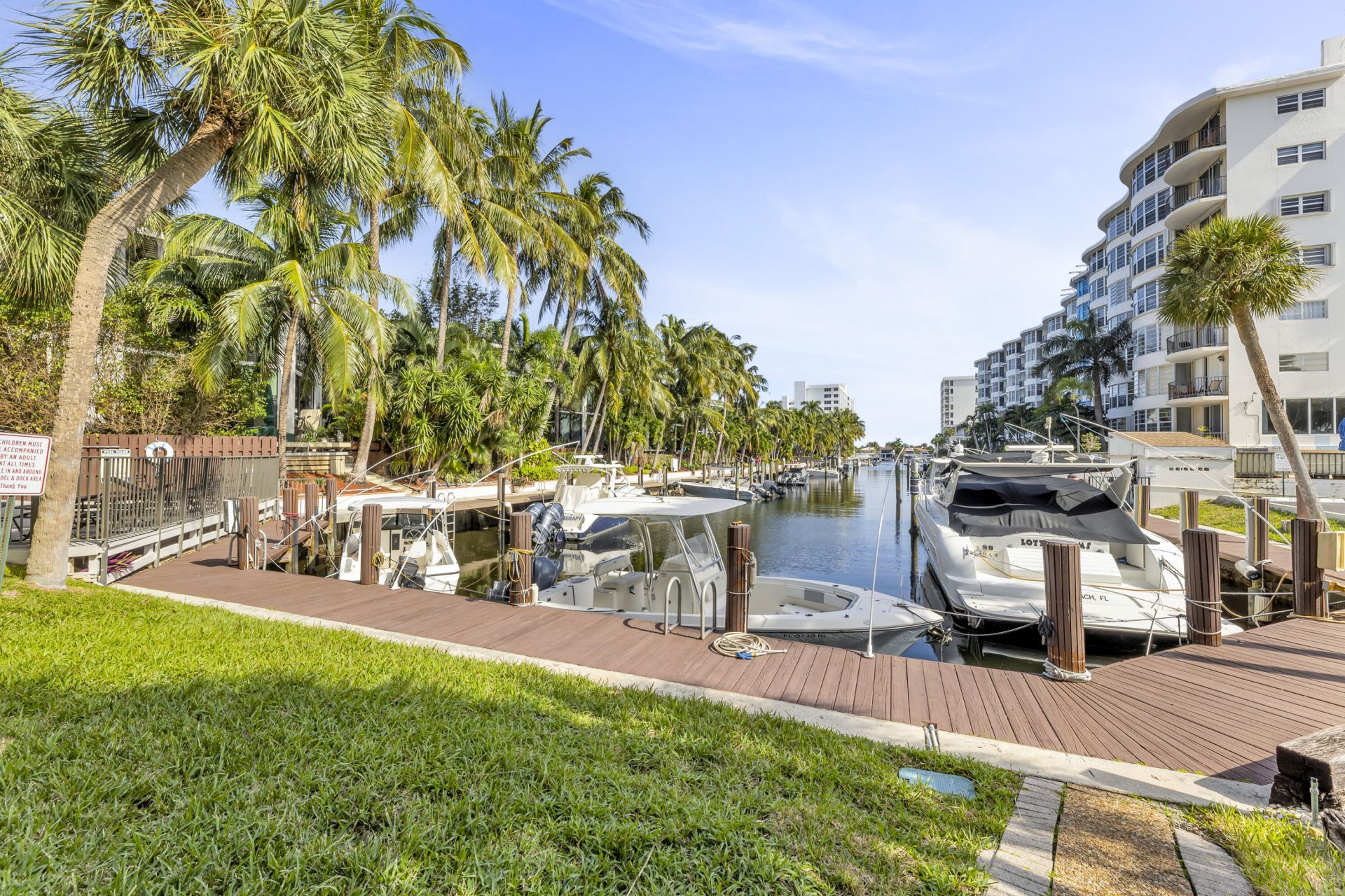 4800 Bayview Drive, Unit 402, Fort Lauderdale, FL 33308 Photo