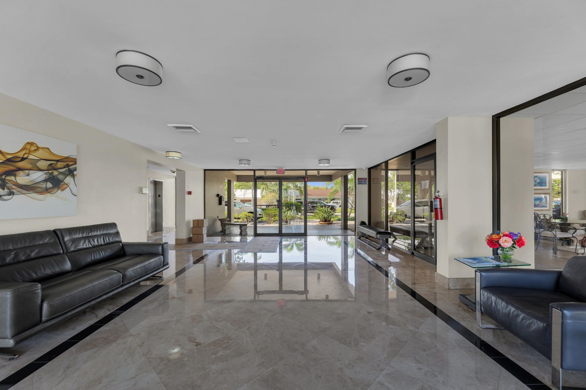 4800 Bayview Drive, Unit 402, Fort Lauderdale, FL 33308 Photo