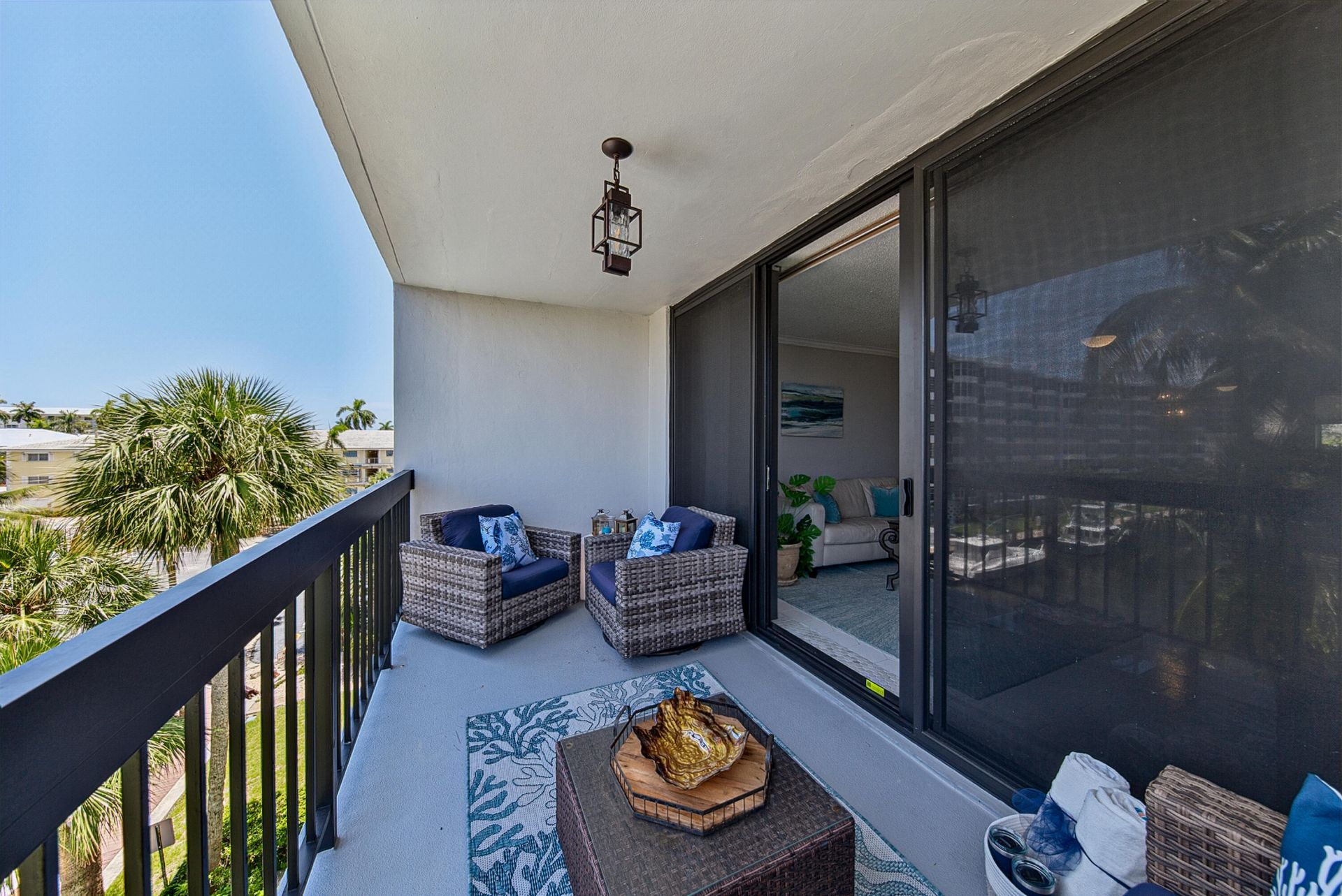 4800 Bayview Drive, Unit 402, Fort Lauderdale, FL 33308 Photo