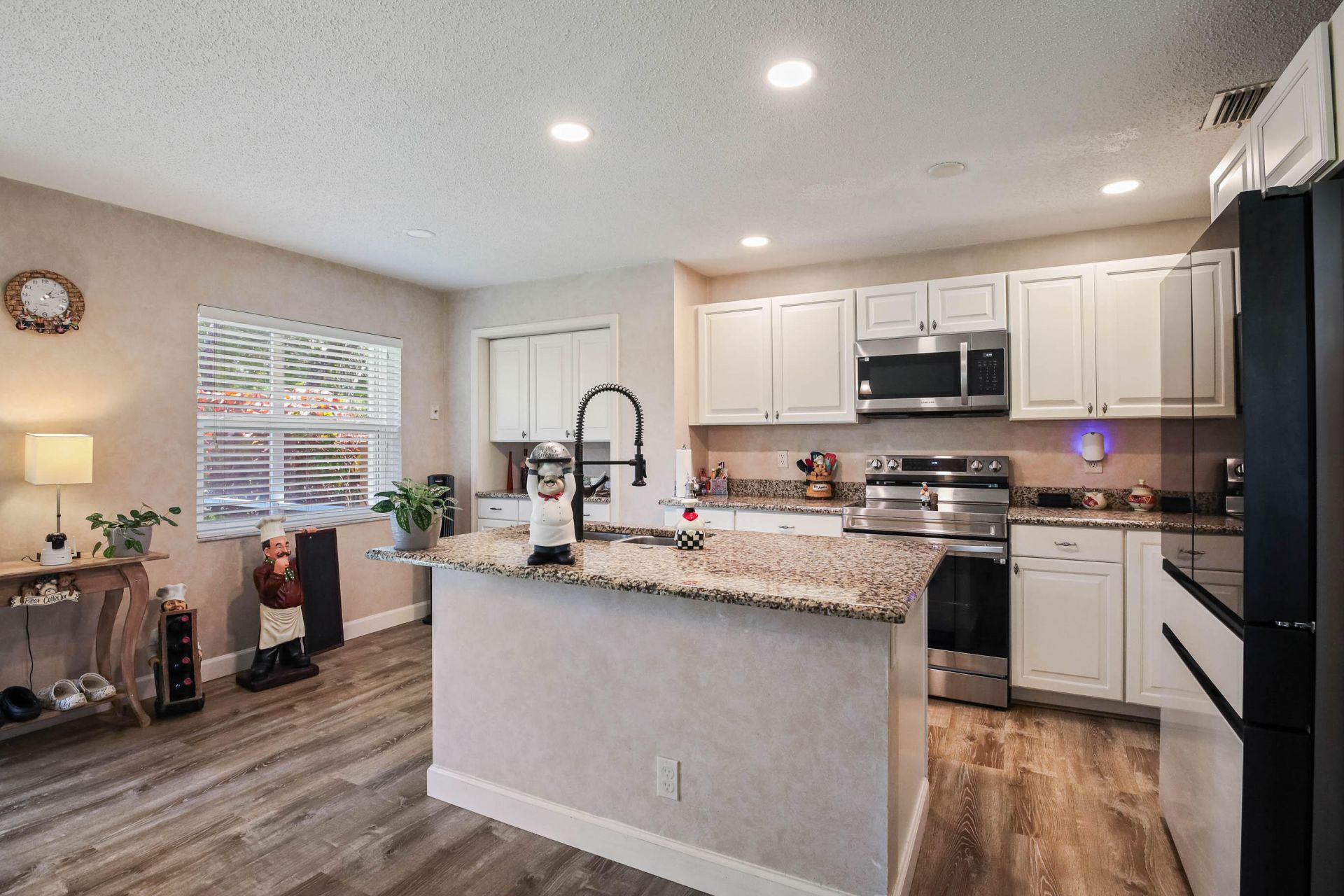 6881 Willow Creek Run, Greenacres, FL 33463 Photo