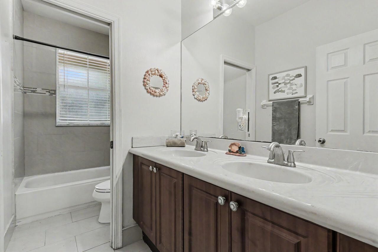 4440 NW 42nd Terrace, Coconut Creek, FL 33073 Photo