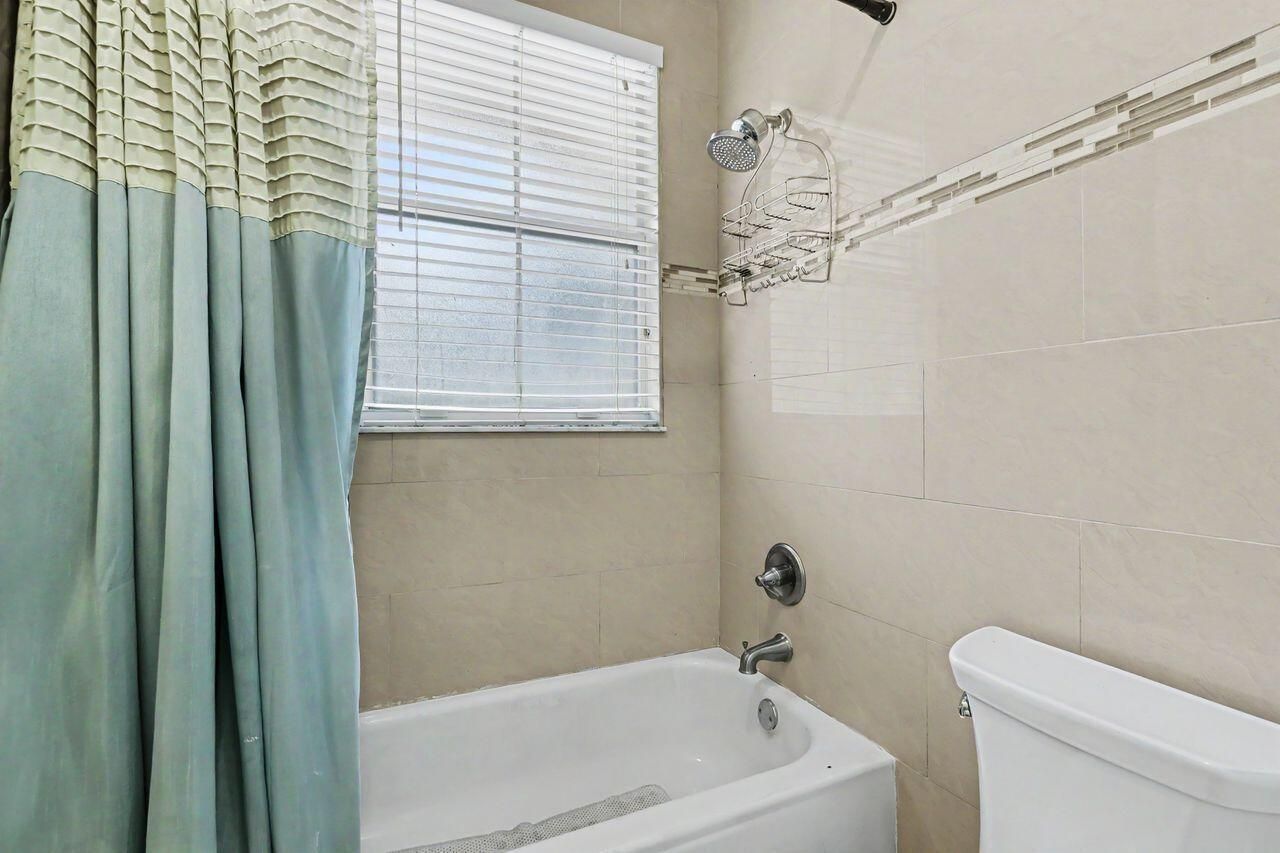 4440 NW 42nd Terrace, Coconut Creek, FL 33073 Photo