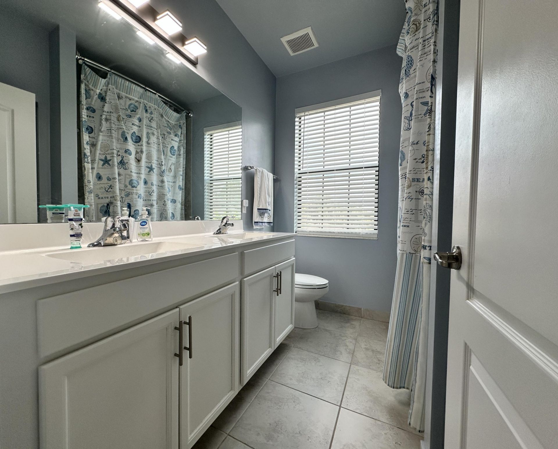 4426 Buena Tara Drive, Lake Belvedere Estates, FL 33413 Photo