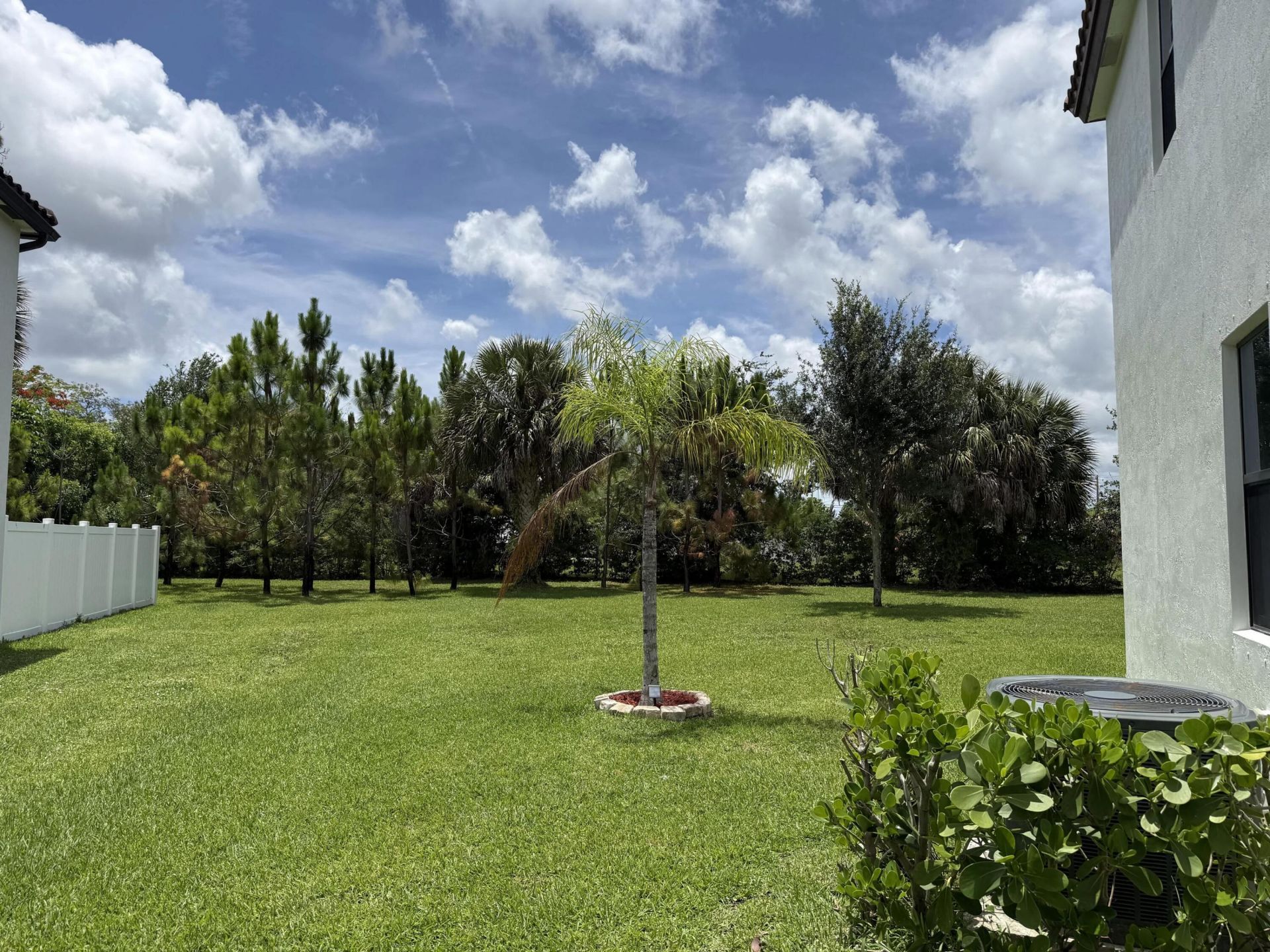 4426 Buena Tara Drive, Lake Belvedere Estates, FL 33413 Photo