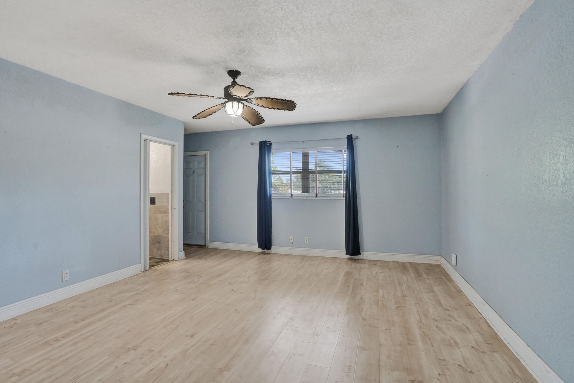 2734 NE 27th Court, Unit 17, Lighthouse Point, FL 33064 Photo