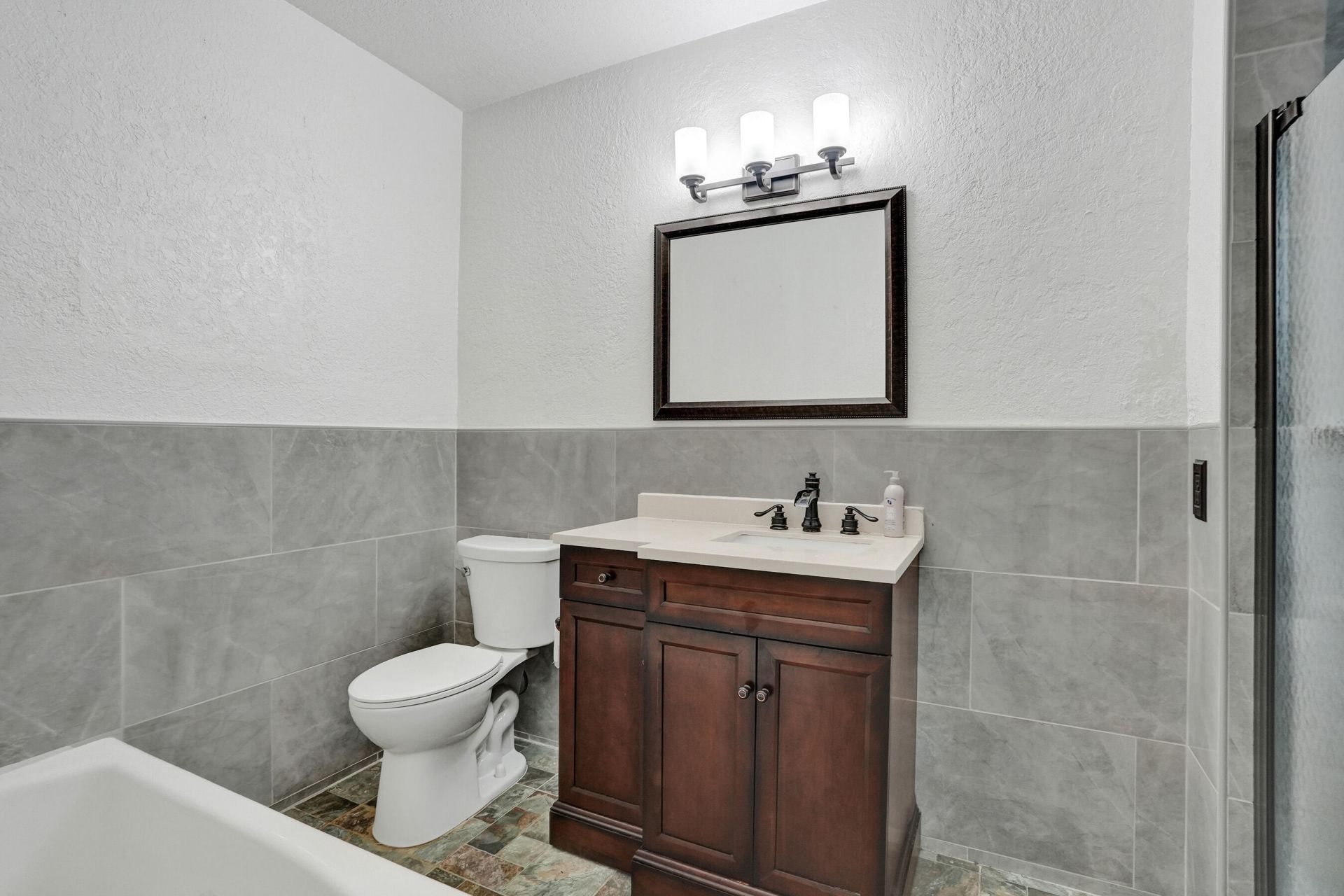 2734 NE 27th Court, Unit 17, Lighthouse Point, FL 33064 Photo