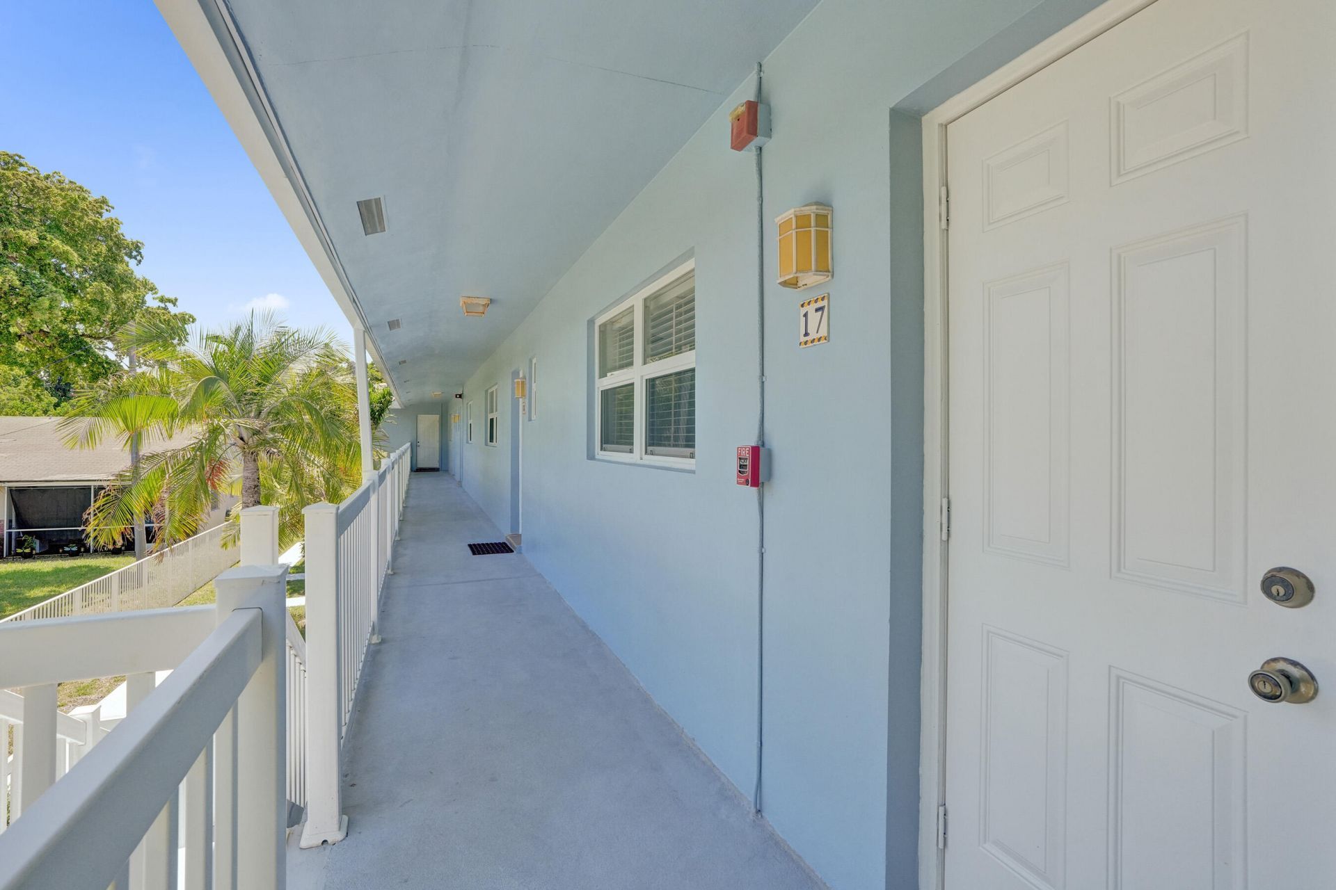 2734 NE 27th Court, Unit 17, Lighthouse Point, FL 33064 Photo