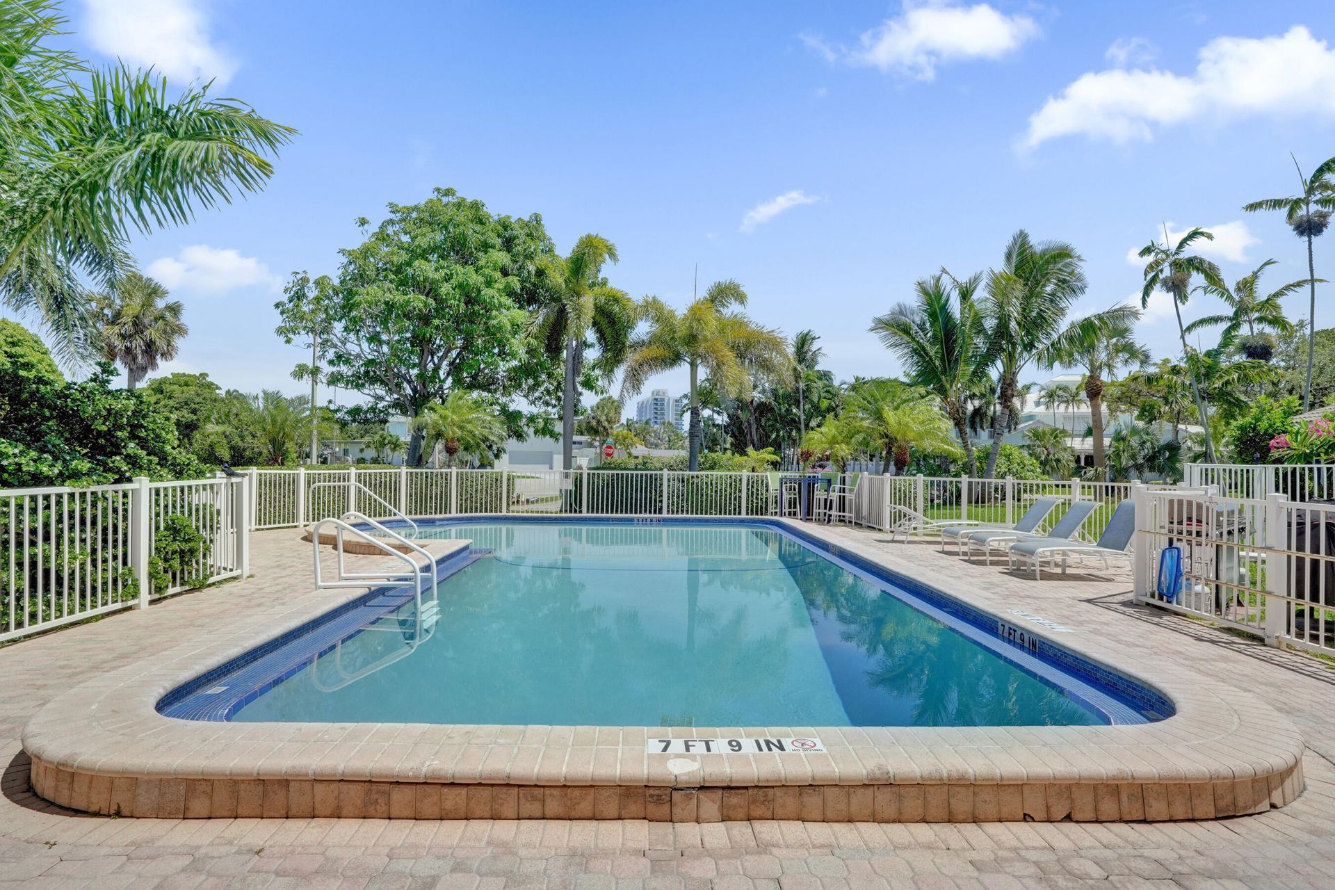 2734 NE 27th Court, Unit 17, Lighthouse Point, FL 33064 Photo